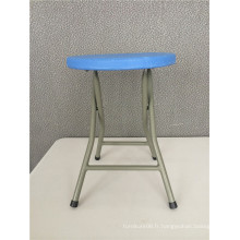 Tabouret rond portable pour usage extérieur